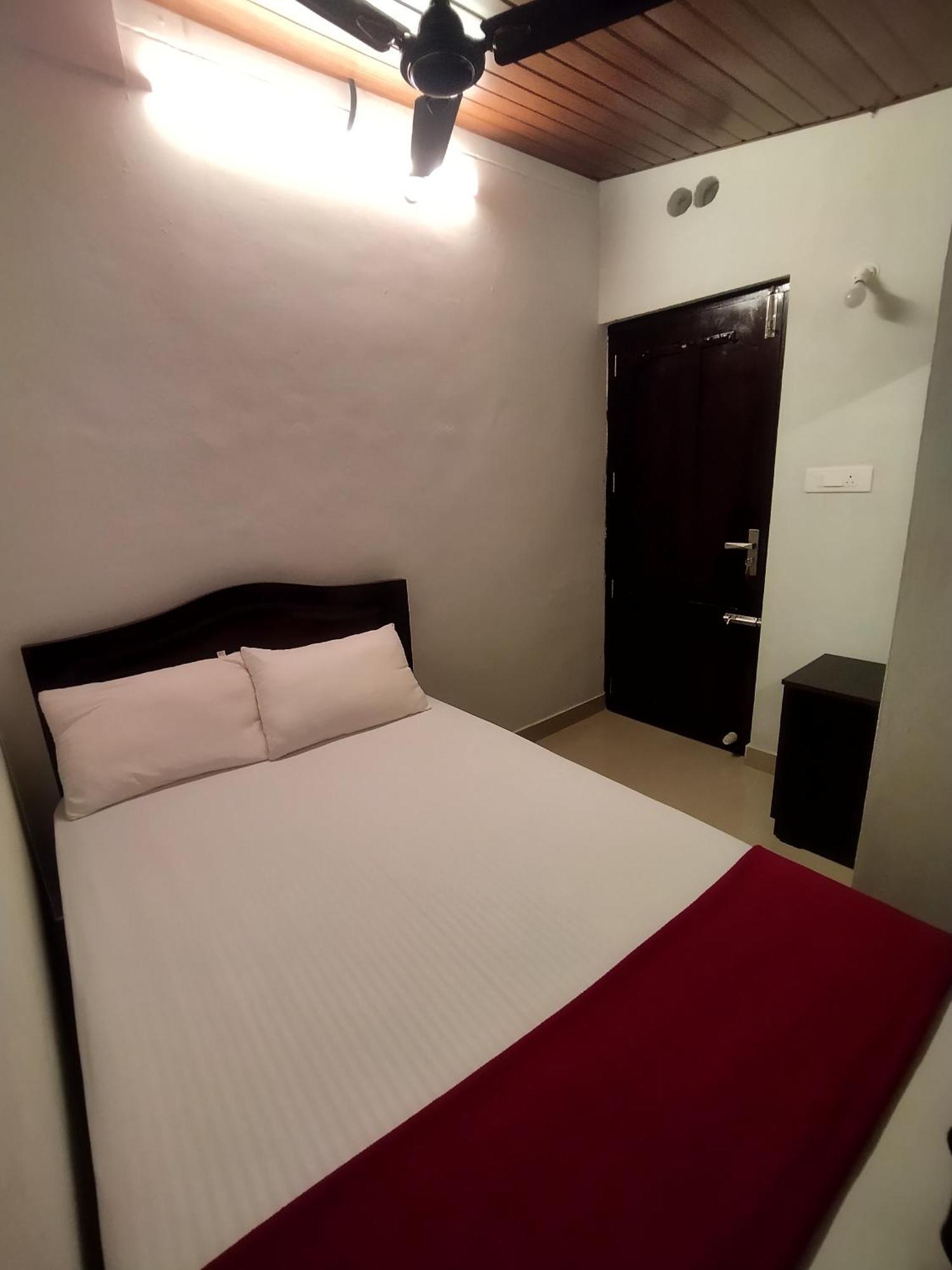 The Celeste Inn Vagamon Buitenkant foto
